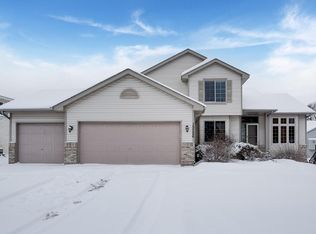 15526 Zilla St NW, Andover, MN 55304
