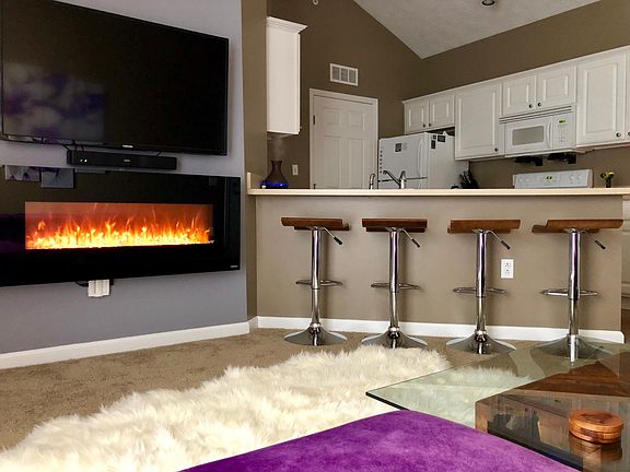 2nd image of 4312 Moser Ln #4312