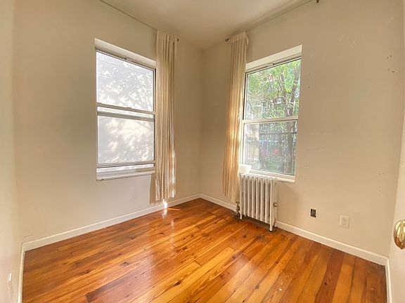 4th image of 314 E 3rd St #3
