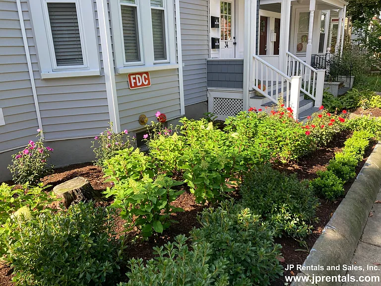 34 Evergreen St #3 — Photo 15