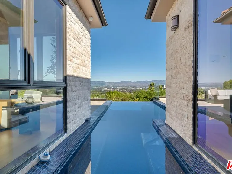 3116 Elvido Dr — Photo 5