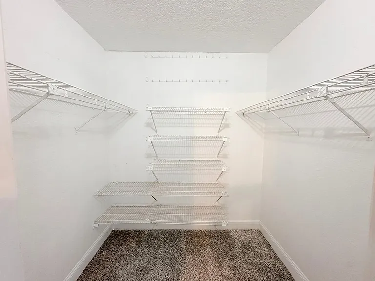 150 Killarney Bay Ct #5 — Photo 13