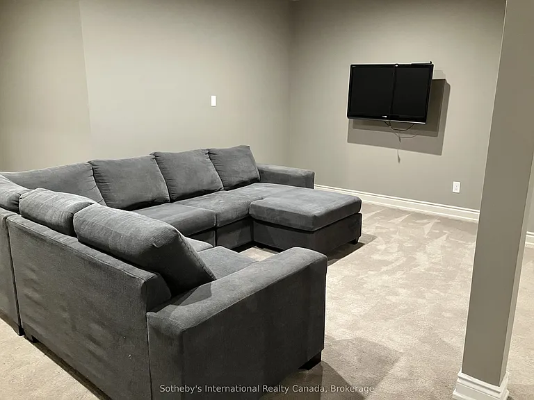 103 Barton Blvd — Photo 31