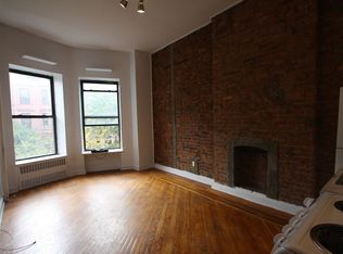 217 Saint Johns Pl #3A, Brooklyn, NY 11217