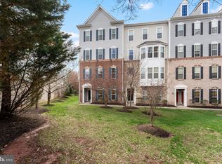 9541 Chancellorsville Ln, Manassas, VA