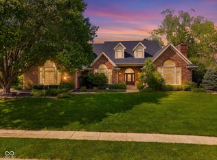 3172 Smokey Ridge Ln, Carmel, IN 46033