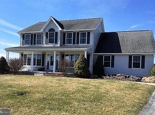 49 Derby Dr, Hanover, PA 17331