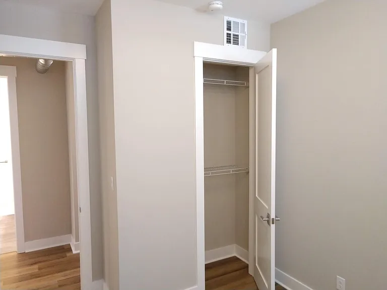 25 S Plum St #1 — Photo 11