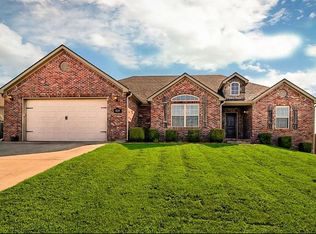 820 Venice St, Centerton, AR 72719