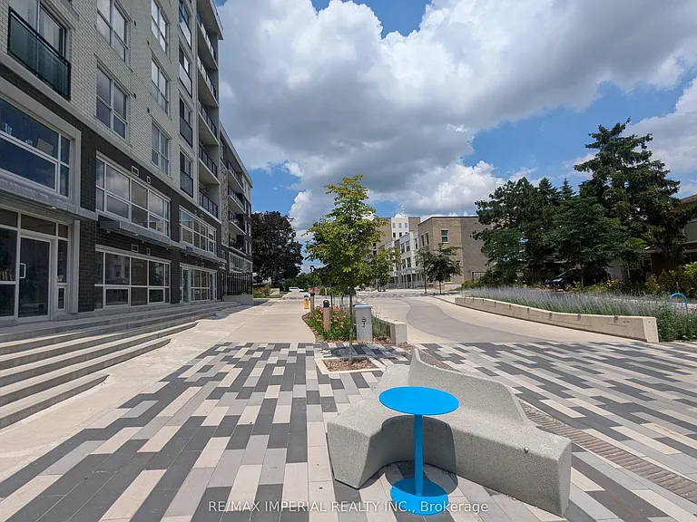 275 Larch St #B-610 — Photo 3