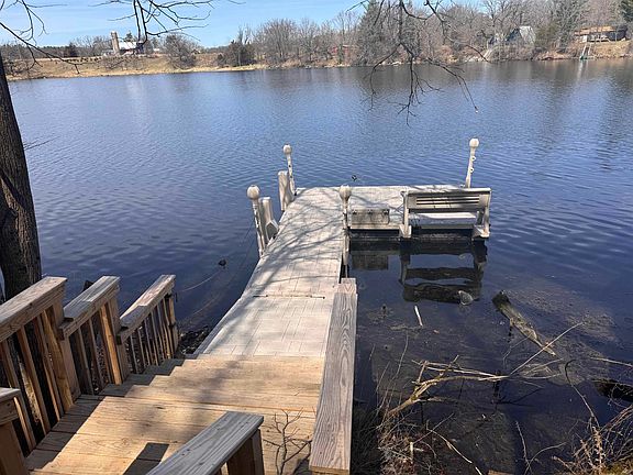 2nd image of W8398 W Neenah Dr