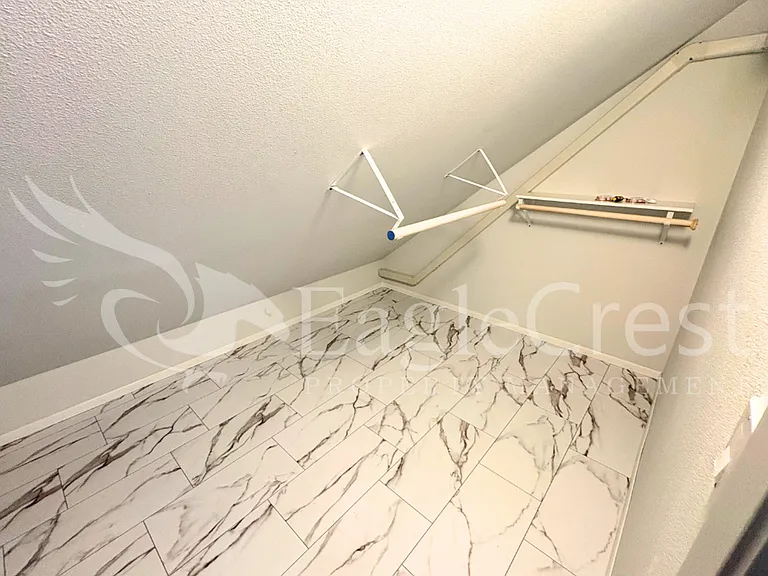 1211 Yellowhawk Way #B — Photo 26