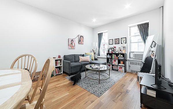 1st image of 68 W 107th St APT 32