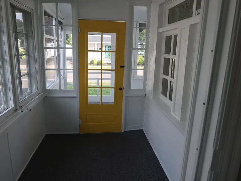 904 Arnold Ave — Photo 7