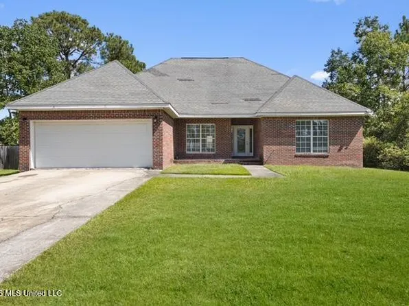 14816 Dismuke Ave, Biloxi, MS 39532