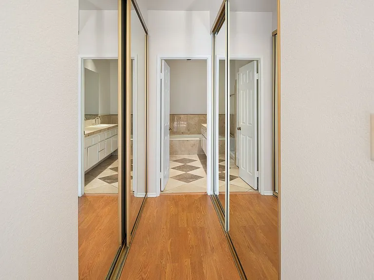 4339 Nobel Dr #110 — Photo 20