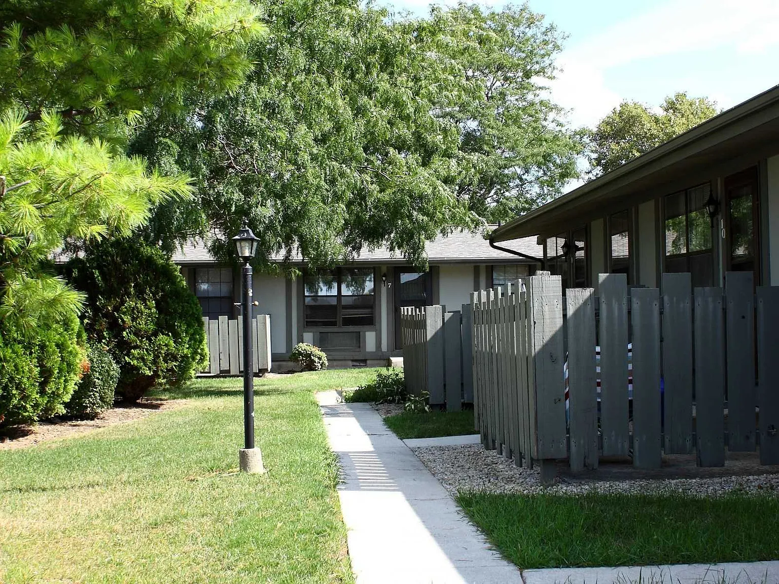 Fernwood — Photo 1
