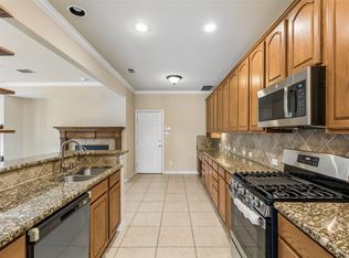 4313 Kestrel Way, Carrollton, TX 75010