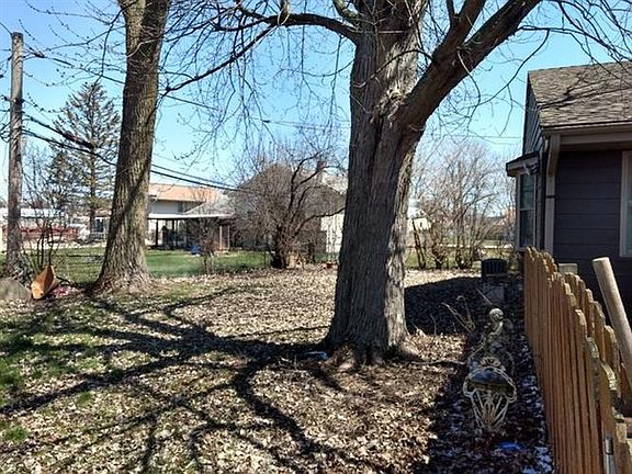 2nd image of 116 Jacobsen Ave