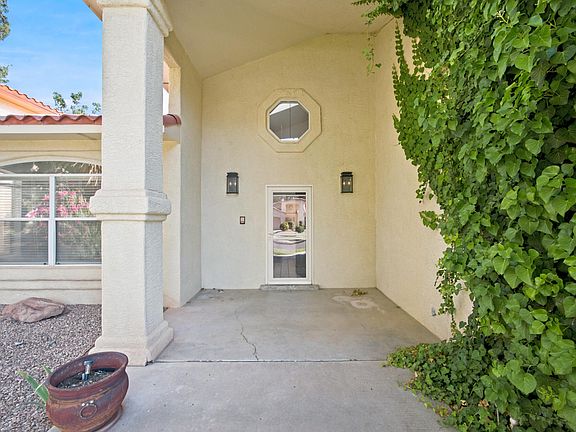 4th image of 7808 Morris Rippel Pl NE