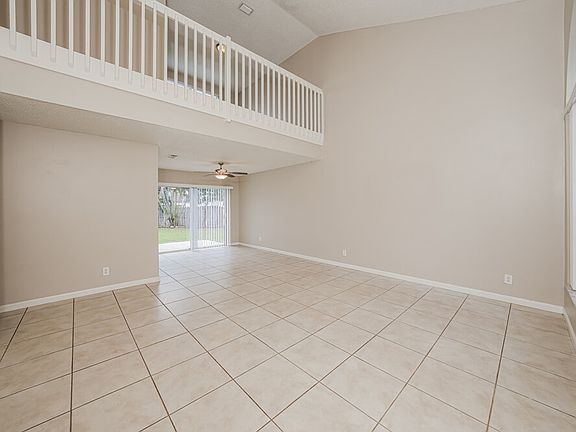 4th image of 7142 Davit Cir
