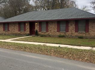 2808 Broussard St, Baton Rouge, LA 70808