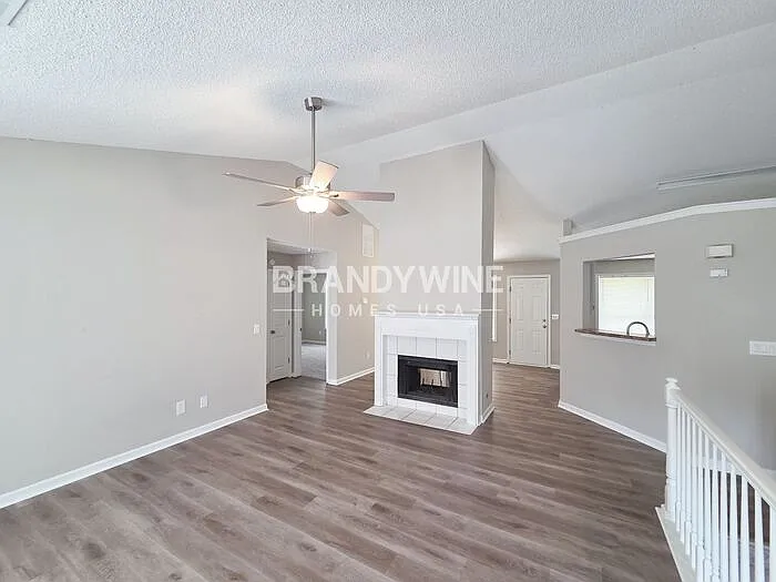 10342 Commons Xing — Photo 3