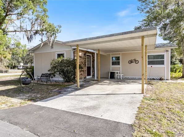 9018 E Swift Ct, Inverness, FL 34450