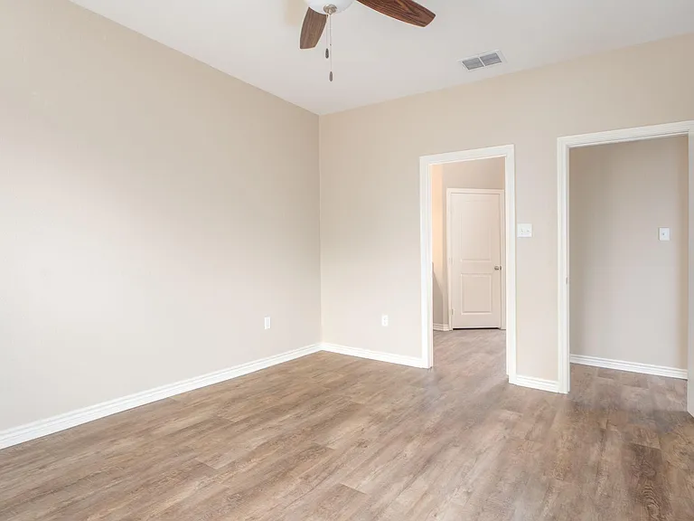 223 Shahan Trl — Photo 8