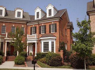 207 Oval Park Pl, Chapel Hill, NC 27517