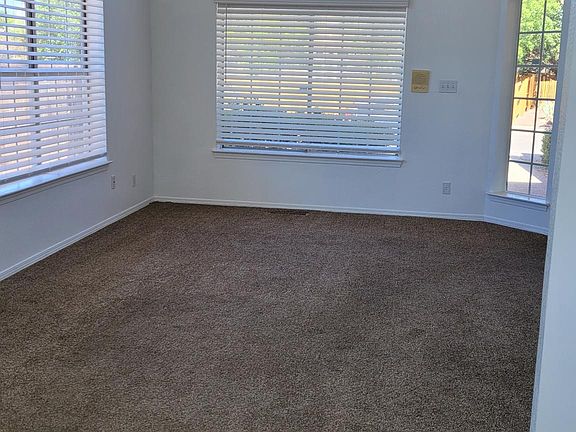 5th image of 6504 Mesa Antigua Pl NW