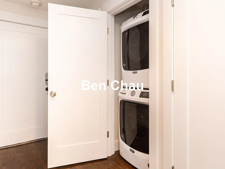 24 Clary St #3B — Photo 8