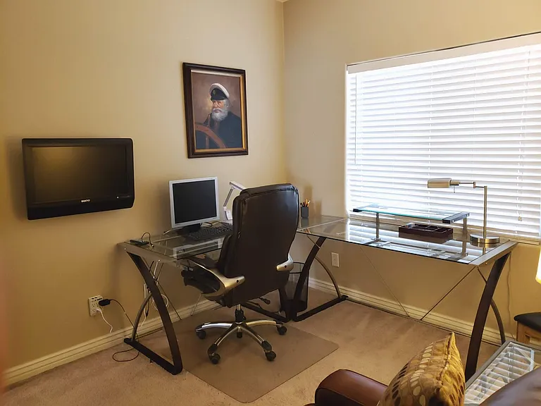 208 E Caribbean Dr — Photo 19