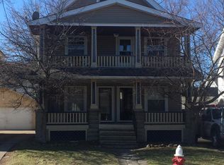 1444 Cordova Ave, Lakewood, OH 44107
