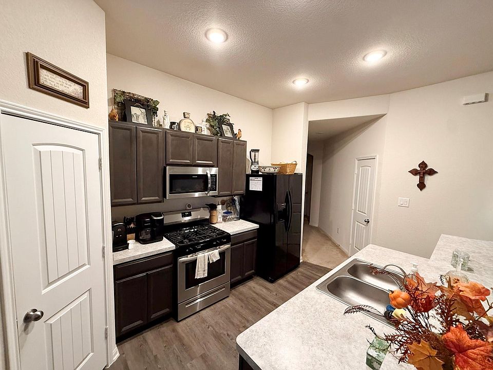 1st image of 13979 Katlin Rd