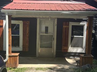 2 Wilma Ln, Chestnut Mound, TN 38552