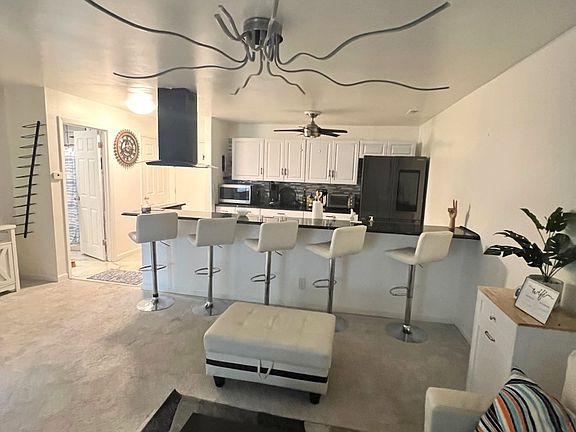 4th image of 1279 Guelbreth Ln APT 307