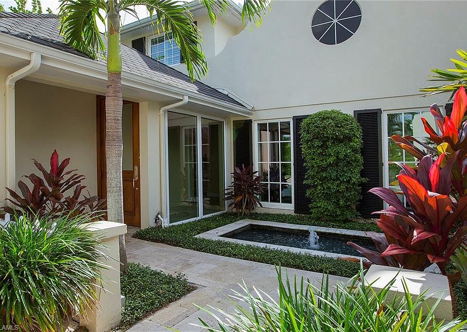 958 Spyglass Ln, Naples, FL 34102 | Zillow