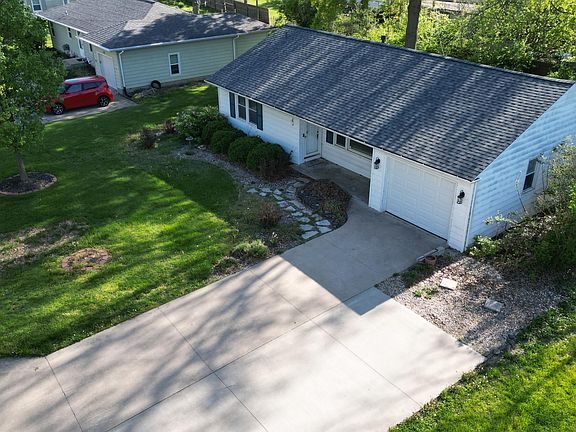 2nd image of 1303 Ringo St