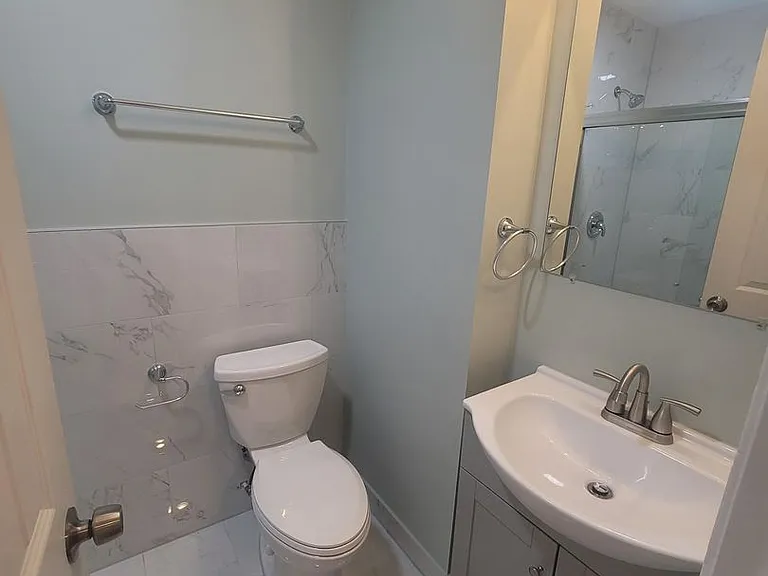 2635 Saint Paul St — Photo 3