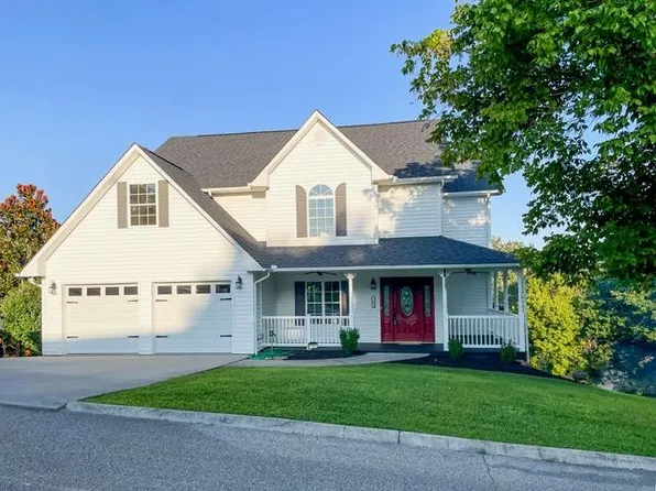 1282 Foxwood Dr, Sevierville, TN 37862