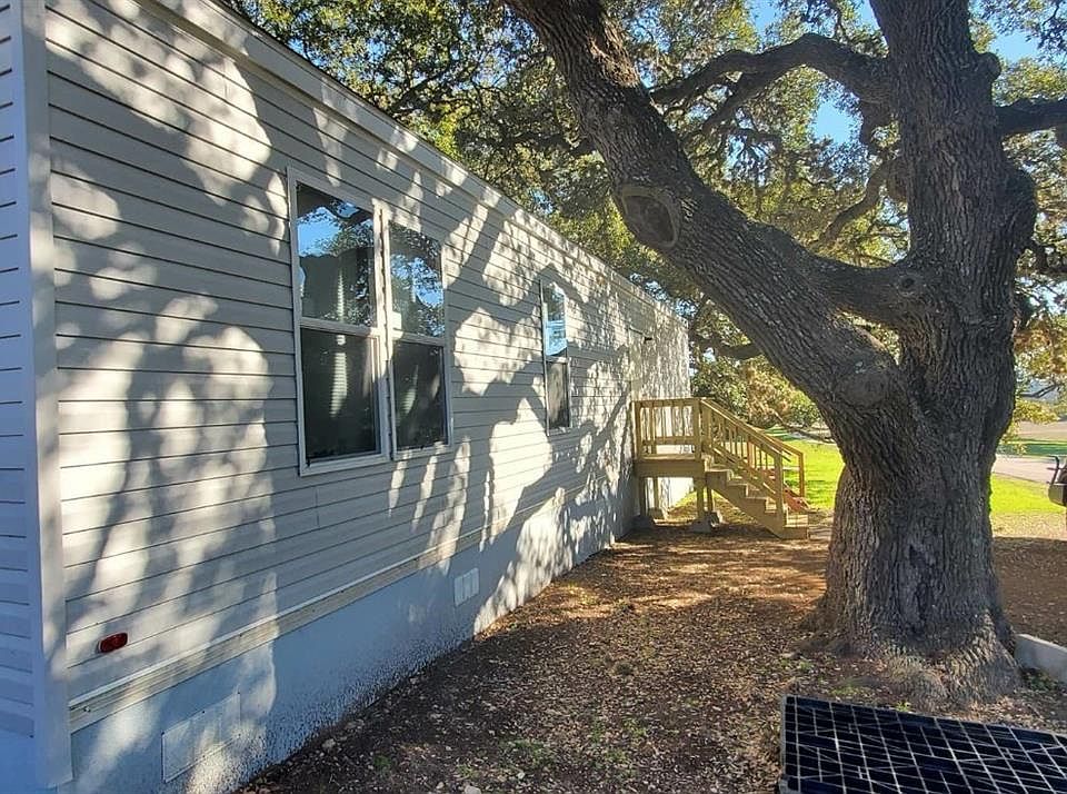 1st image of 5051 W Highway 290