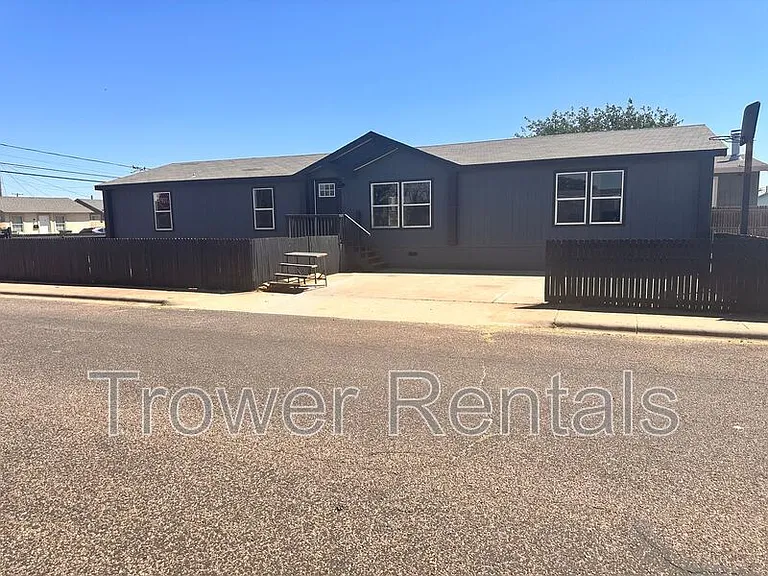 237 Orchard Dr — Photo 5