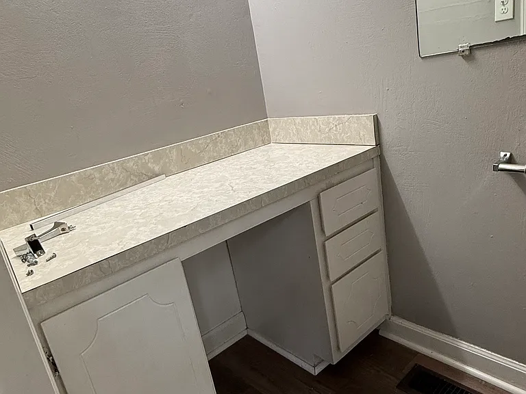1514 Highland Ave — Photo 15