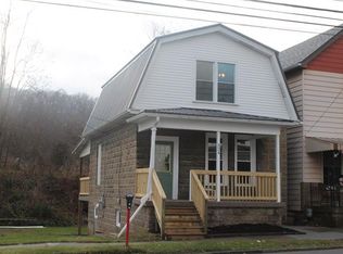 324 Main St, Claysville, PA 15323