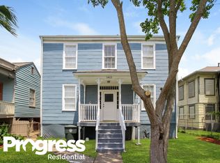 1412 Mechanic St, Galveston, TX 77550