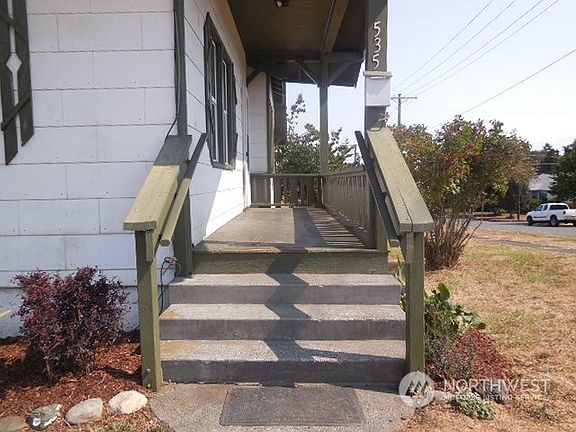 2nd image of 535 E 10th. Street