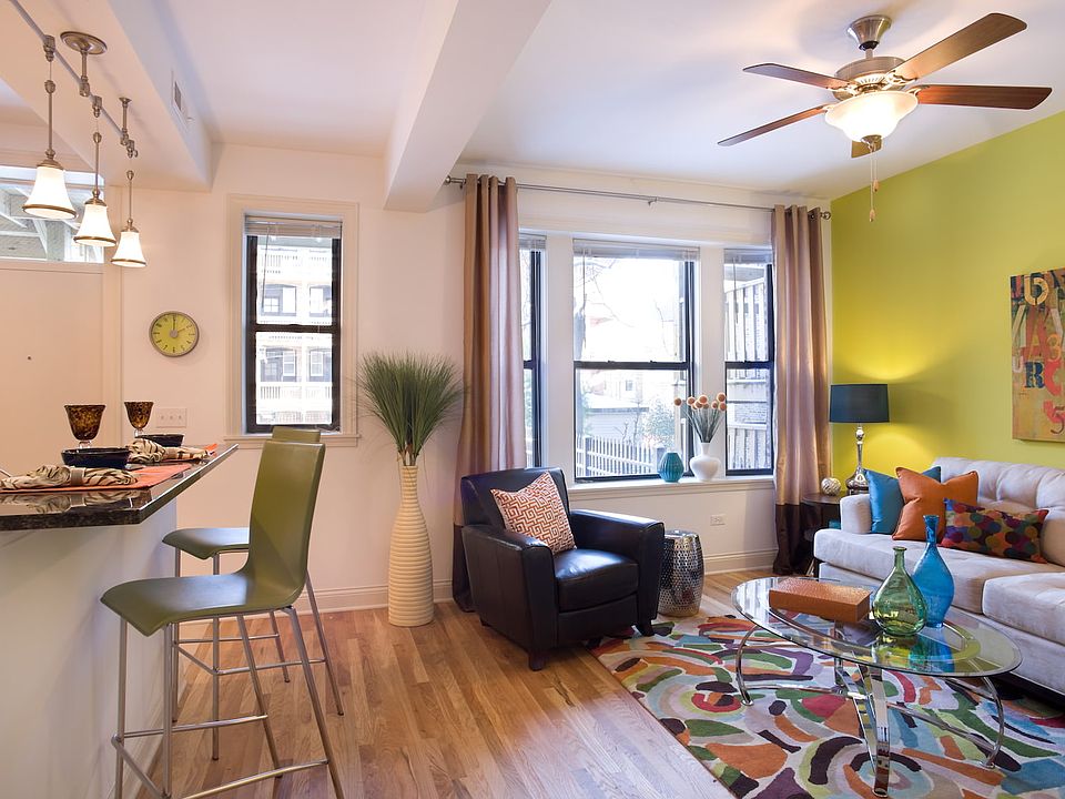 Dining/Living room