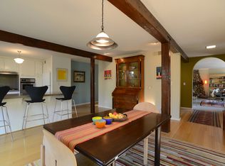 1830 Arteique Rd, Topanga, CA 90290