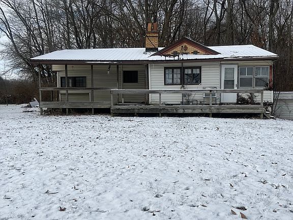 3rd image of 2493 W Us Highway 136